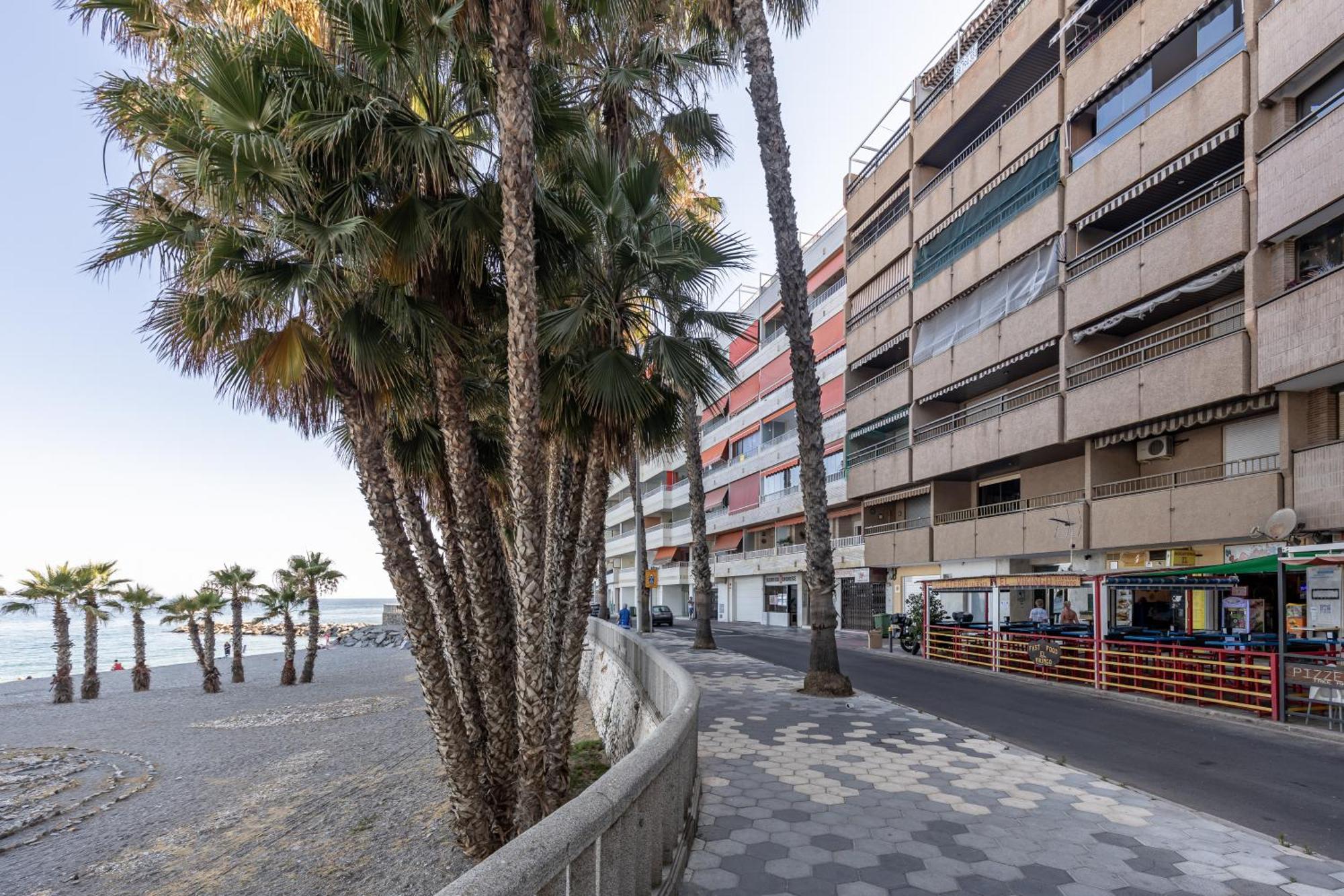 Atico Primera Linea De Playa Almuñécar Dış mekan fotoğraf